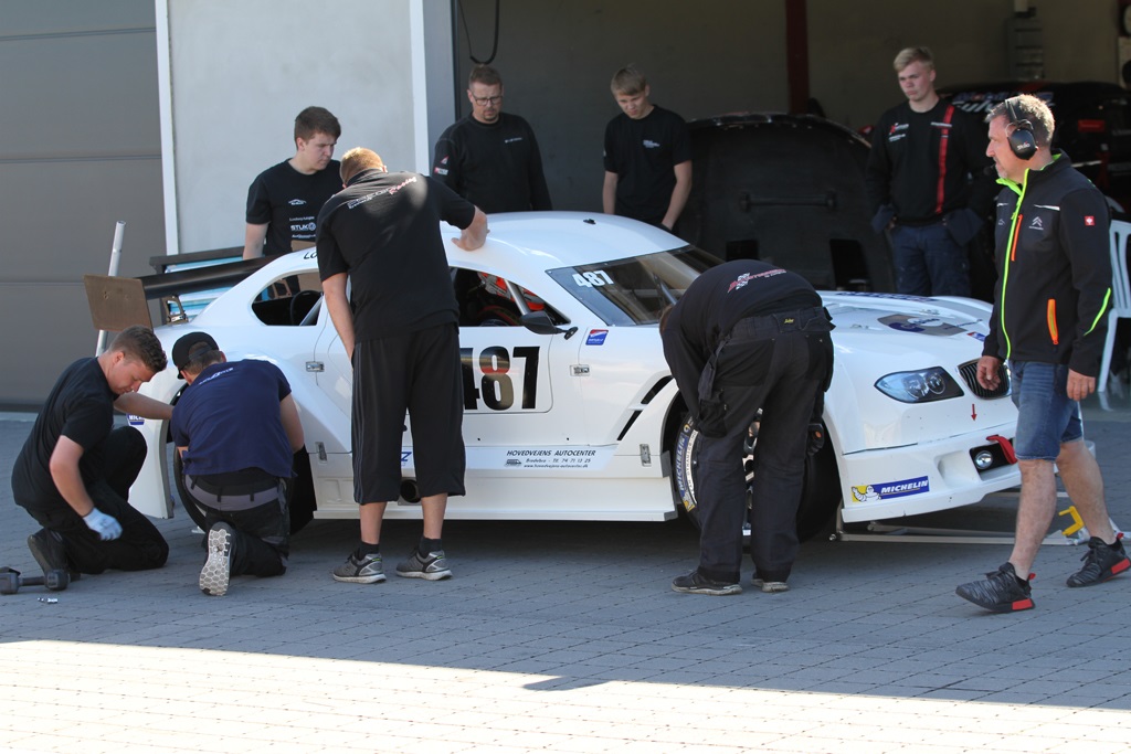 Team Padborg med deres langdistance udgave af den franske Supertourisme racer.
(Foto: Motorsporten.dk)